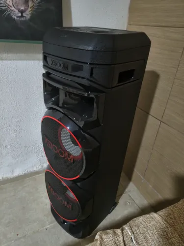 LG XBOOM