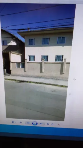 Diárias em Joinville Bairro Bom Retiro Quartos/ Casa e/ou Apartamento