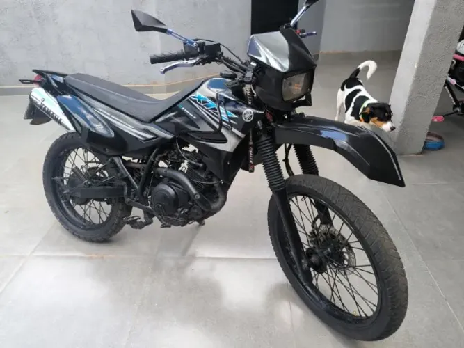 Oportunidade. XTZ 125 linda.