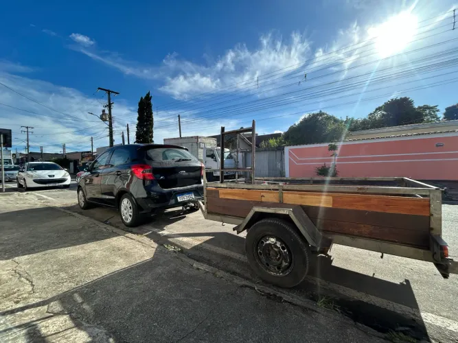 Frete mudança viagens limpeza de reciclados e móveis quebrados eletrônicos