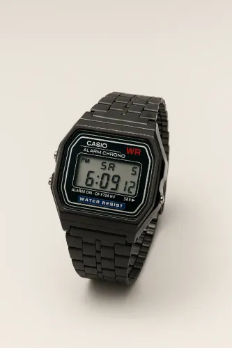 Relógio Casio Preto Retrô - Clássico, Resistente e Estiloso