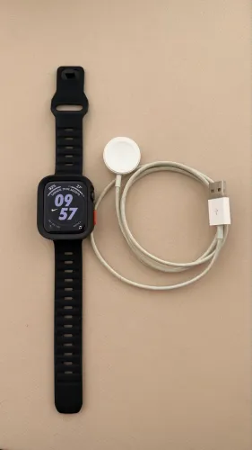 Apple Watch SE 2 44mm
