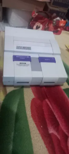 Console super nintendo ( com defeito )