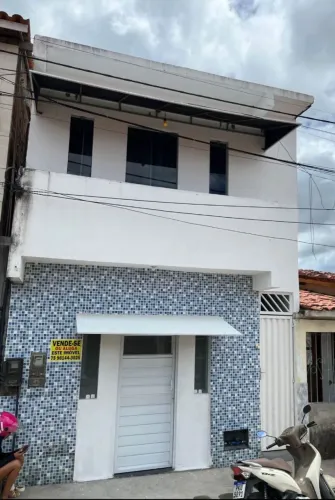 Casas a venda,sobrado com 3 casas