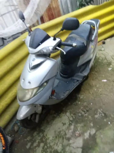 Suzuki Burgman 