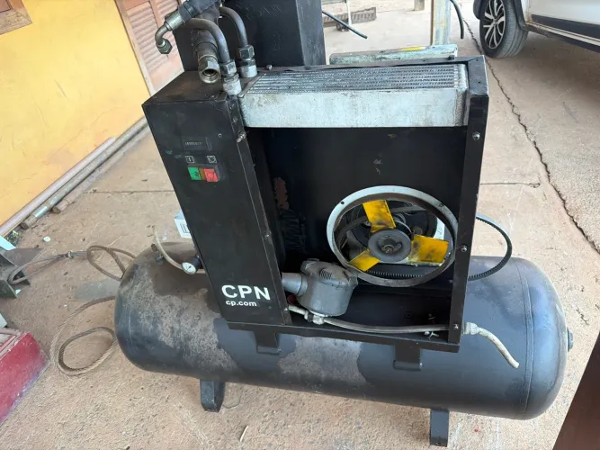 Compressor parafuso fundido