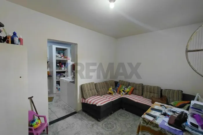 Casa com Terreno Amplo à Venda em Guaratiba Rua Tranquila Próxima à Michelin