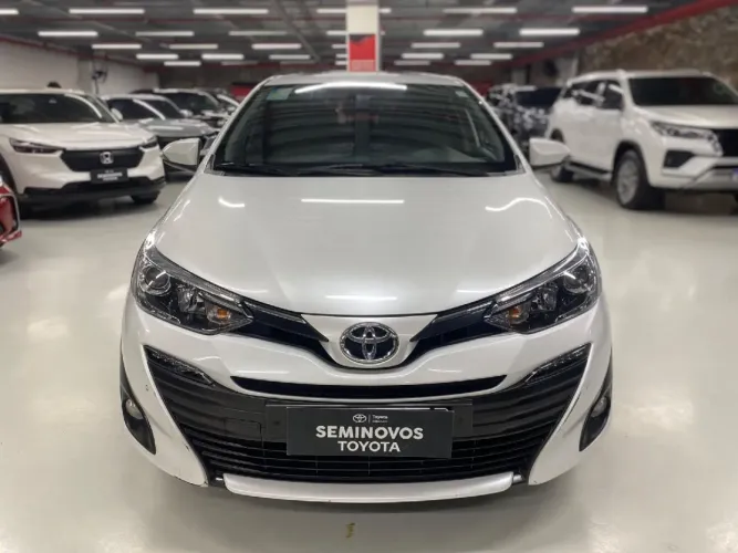 Toyota Yaris XLS Sedan 1.5 Flex 16V 4P Aut. 2022
