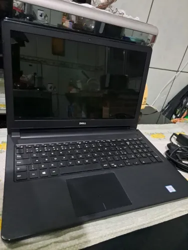 Notebook Dell I3 6ª geração 4GB ram Windows 10
