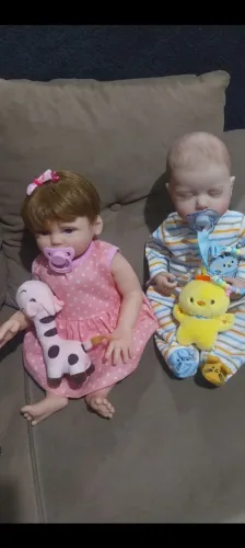 Bebes reborn,vendo semi novo 300 cada um