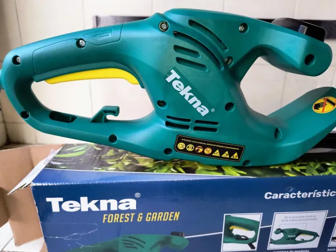 Aparador de cerca viva tekna