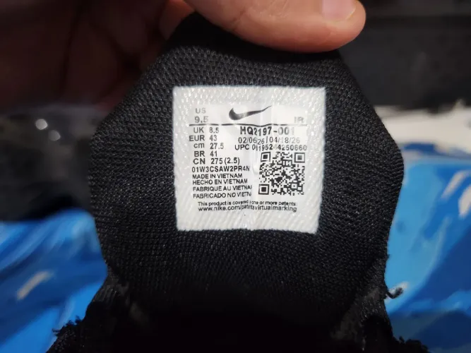 Air Max TN 7 - "Triple Black" tamanho : 40/41 usado poucas vezes