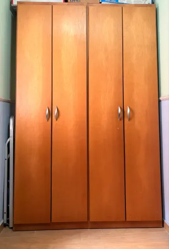 Armário Guarda-roupa