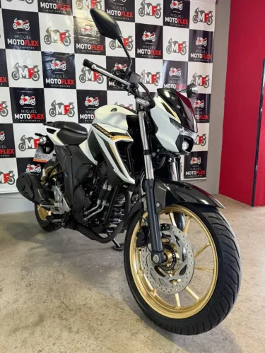 YAMAHA FZ25 FAZER ABS