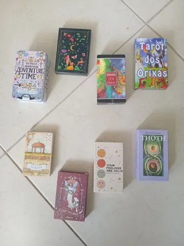 Cartas de tarô diversos