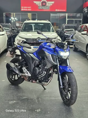 Fazer FZ25 2021