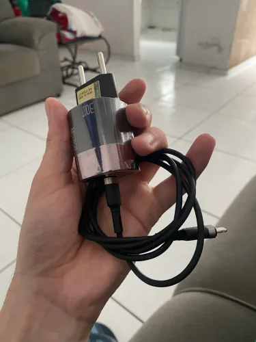 Carregador IPhone 30W reforçado 