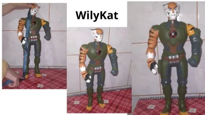 Bonecos R$300,00 CADA BONECO Desenho animado - Thundercats