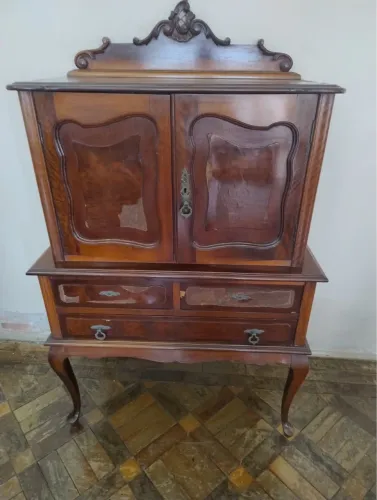Móvel Antigo p/ Restauro - Madeira Nobre - R$ 800