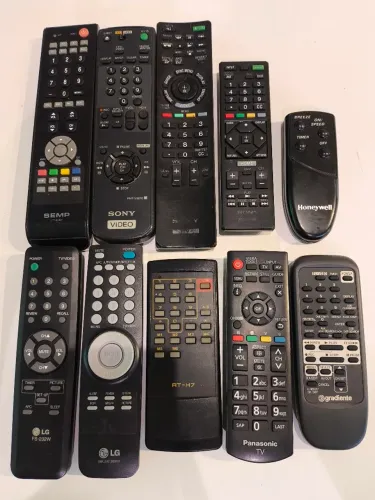 Controles Remotos Antigos e Diversos - Sony, LG, Panasonic, Gradiente, Semp ( a partir 30r