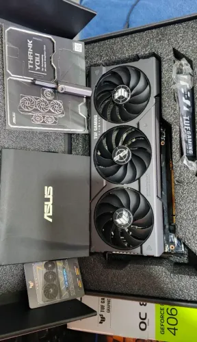 RTX 4060 TI  Asus TUF Gaming NVIDIA DLSS 3 e Ray Tracing 1 ano de uso estado de NOVA  