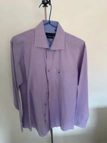 Camisa Tommy Lilás