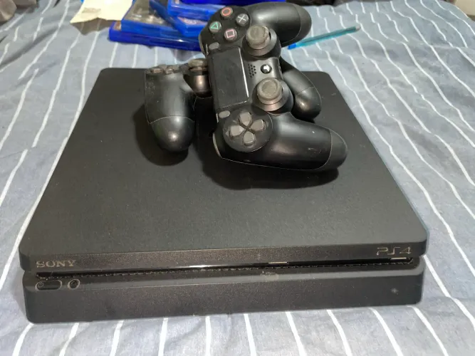 ps4 com jogos 