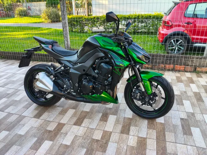 Kawasaki Z-1000