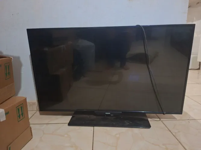Tv Philips 43 pl sucata ou pra arrumar