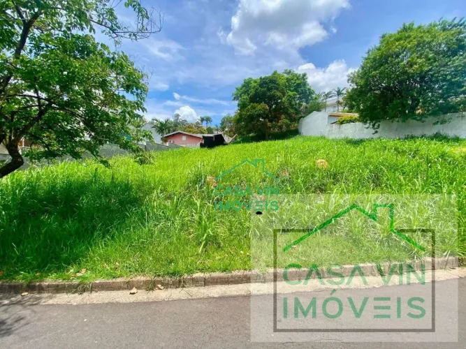 Terreno à venda, 880 m² por R$ 1.200.000,00 - Condomínio Marambaia - Vinhedo/SP