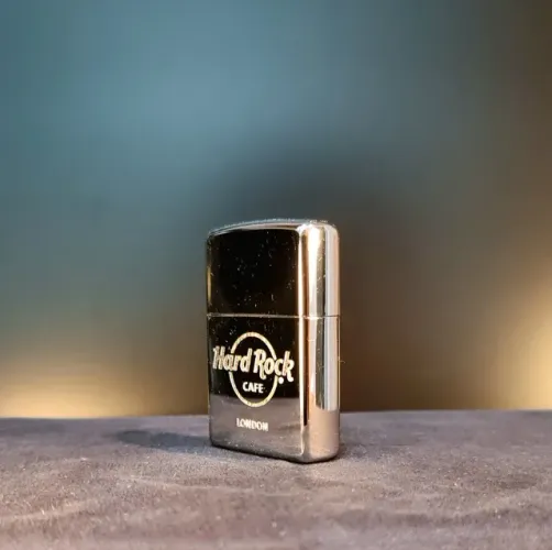 ZIPPO HARD ROCK LONDON