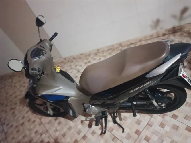 Biz ano 125 completa