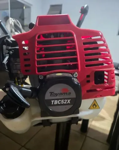 Roçadeira Toyama TBC52X