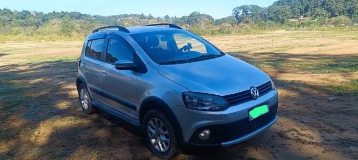 Volkswagen Crossfox 1.6 MI Total Flex 8V 5P 2014