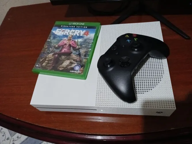 Xbox one S + jogos