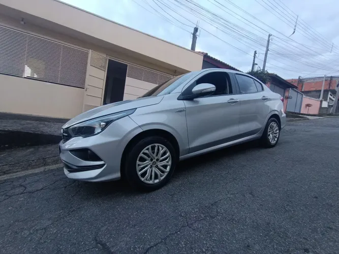 Fiat Cronos Drive 1.3 8V Flex 2020