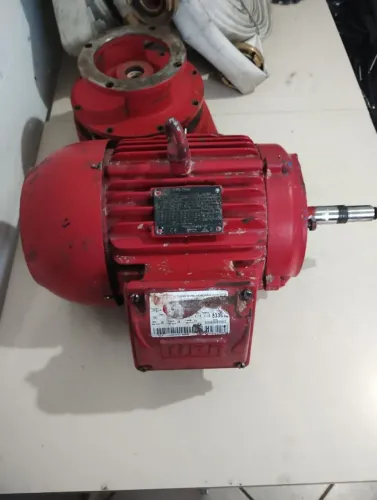 Motor bomba weg