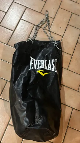 Saco de pancadas Everlast NOVO