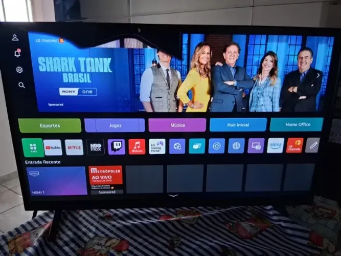 Smart Tv LG 32'' HD com DEFEITO