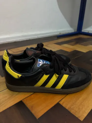 Tênis Adidas Samba - Novo TAM 40