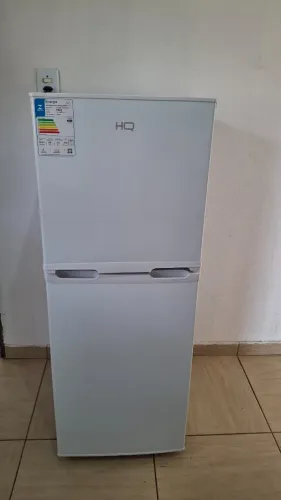 Geladeira Refrigerador Compacto HQ 140L, Duplex Defrost, baixo consumo. 1,20 de altura