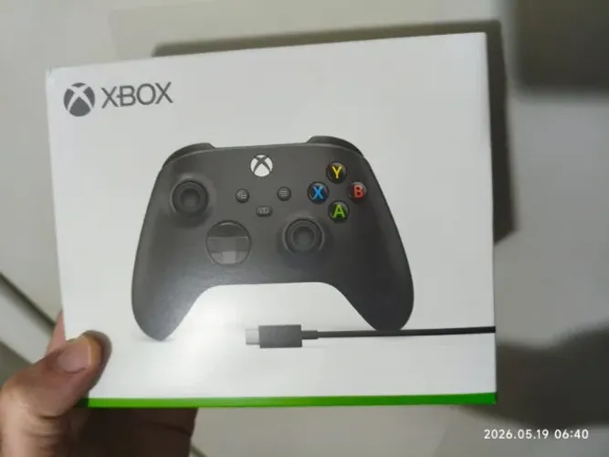 Controle Sem Fio Xbox + Cabo USB 2,7 metros