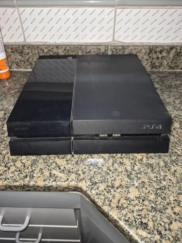 PS4 Fat 500GB + 1 controle usado
