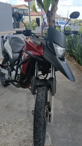 VENDO XRE 300 TODA REVISADA NO PONTO DE VIAGEM