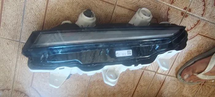 DRL Peugeot 208 LD