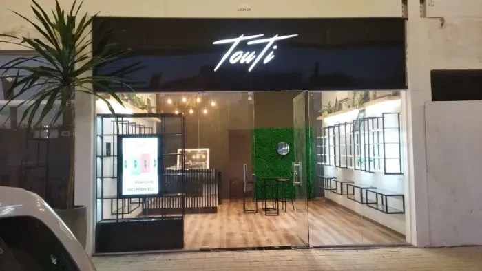 Loja de Cosméticos e Perfumes - Harmony Mall, Marca renomada, com ótima aceitação!!!