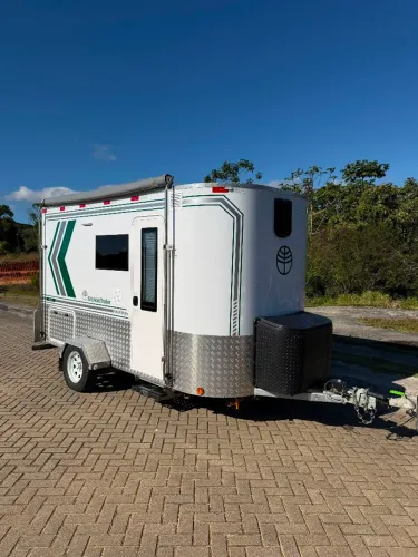 Vendo trailer alto vale ano 2025 modelo deluxe