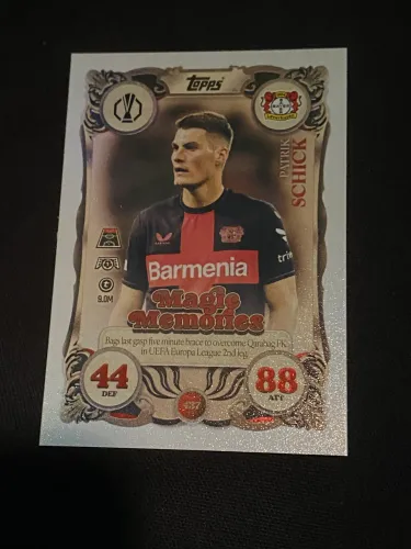 Card Patrik Schick Magic Memories Bayer Leverkusen Topps Raro