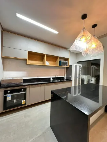 CONDOMINIO MORADA DOS PASSAROS COM 3 SUITES