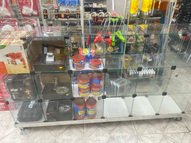 Vendo, estante expositor de vidro 